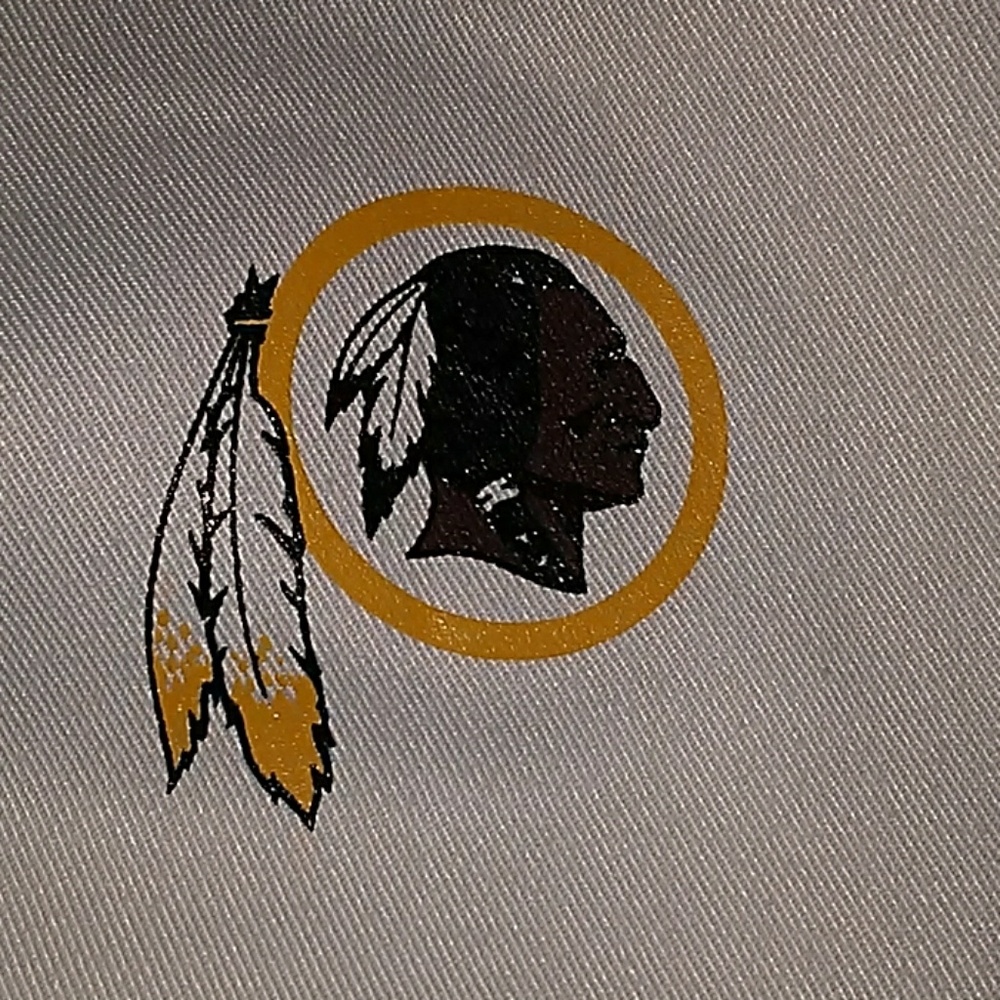 NFL Washington Redskins Chef Coat - Picture 3 of 8